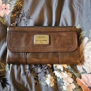 ✨️Fossil Vintage Brown Leather Women's Clutch